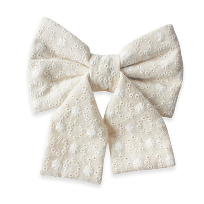 Eyelet Daisies Dog Sailor Bow